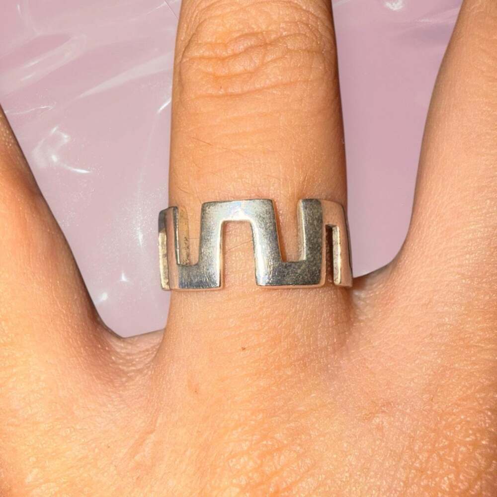 Vintage Y2K Geometric Zigzag Wave Ring 925 Sterling Silver Boho Size 6